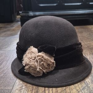 Women's Brown Cloche Hat with Beige Flower Accent 100% Wool Felt Grandmacore